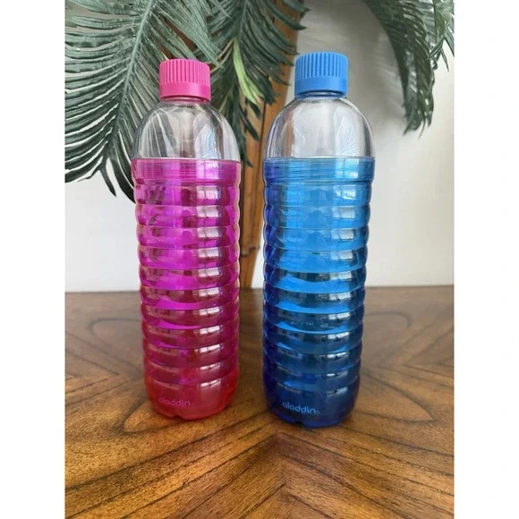 Aladdin 2 Way Lid Water Vessel Drink Bottle 18 oz Add Ice Easy Clean Blue & Pink - Picture 2 of 4